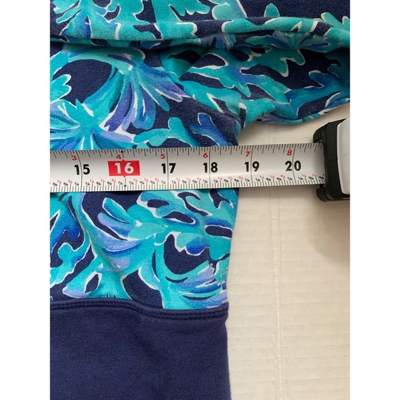 Lilly Pulitzer Blue and Green Patterned Sweatshirt - Picture 7 of 9